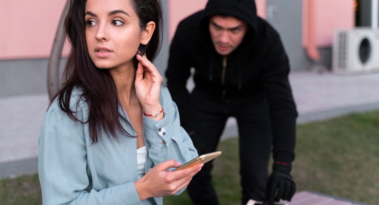 the-psychology-behind-stalking
