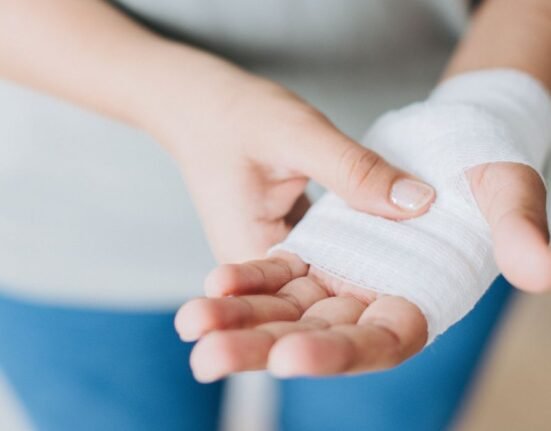 the-versatility-of-foam-dressings-in-wound-care-management