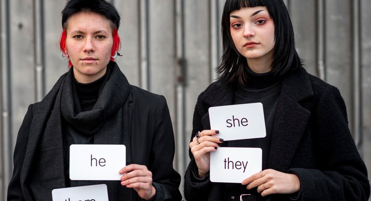 is-gender-dysphoria-associated-with-paranoia-in-patients