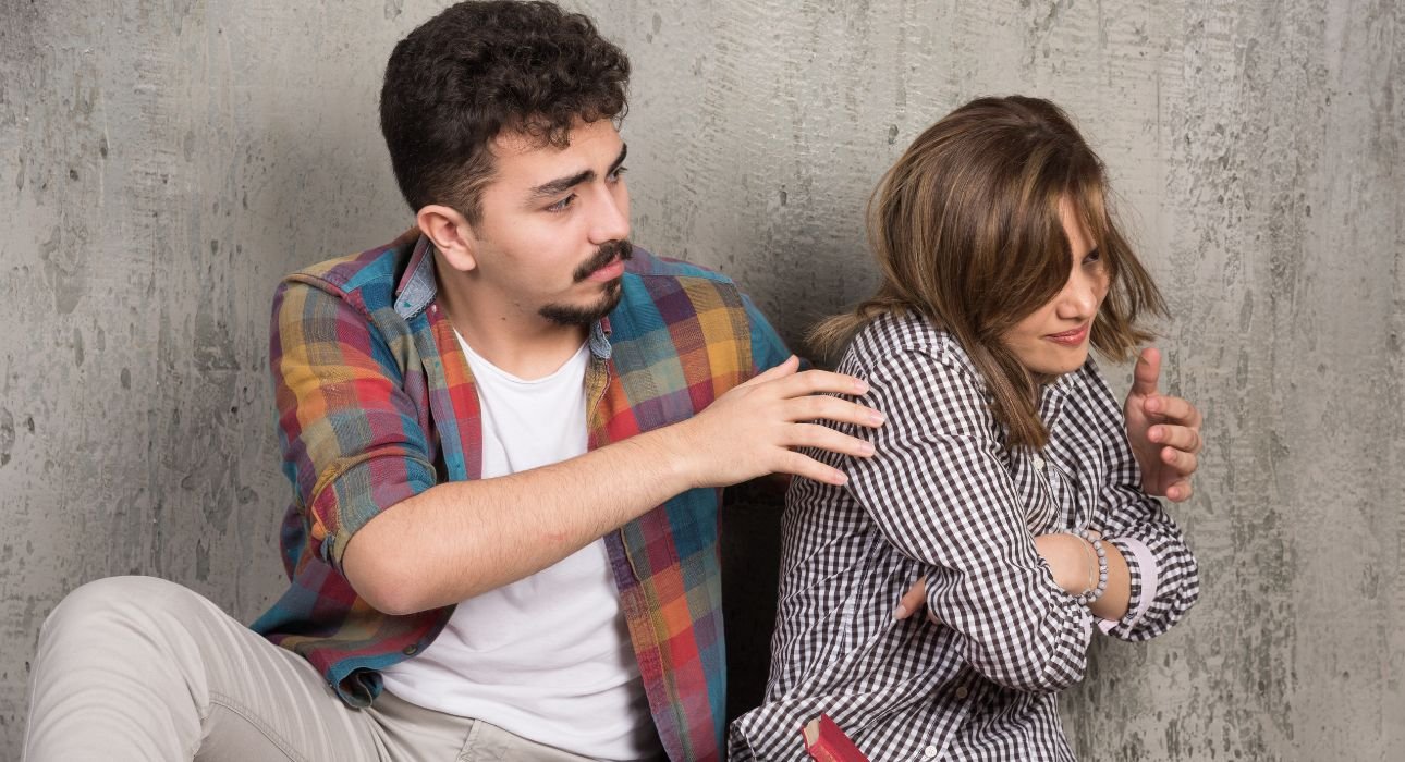 why-we-love-toxic-people-the-psychology-of-unhealthy-attachment