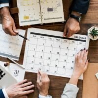 the-4-day-workweek-psychological-benefits-vs-corporate-resistance