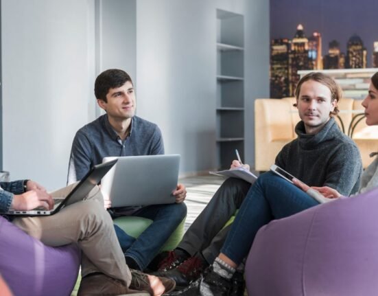 the-role-of-psychological-safety-in-high-performing-teams
