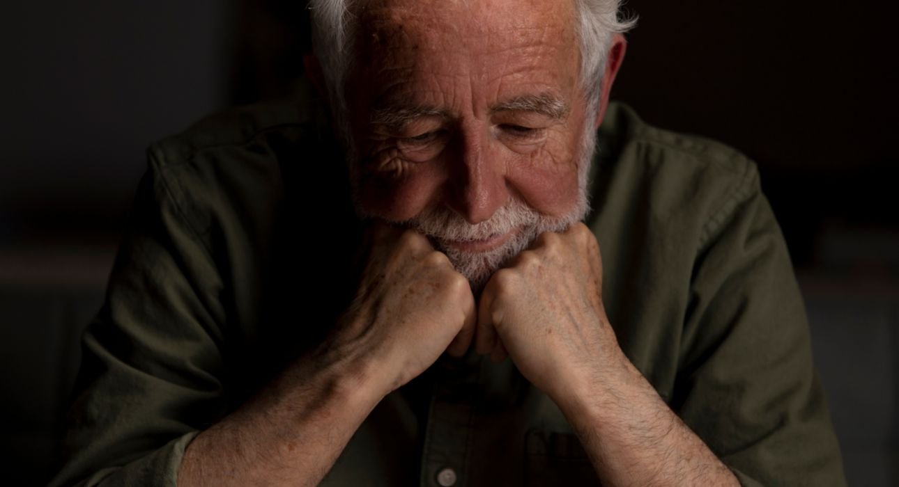 understanding-suicide-risk-in-middle-aged-men-the-warning-signs-we-cant-ignore