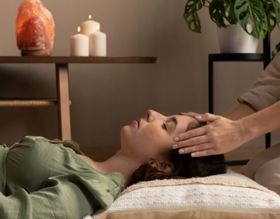 holistic-therapy-a-natural-path-to-health-and-wellness