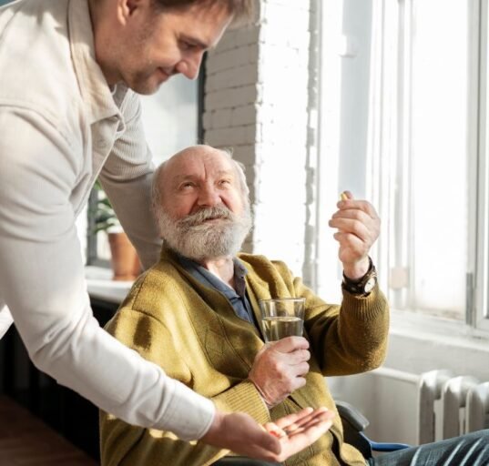 how-to-care-for-someone-with-alzheimers-psychology-backed-tips