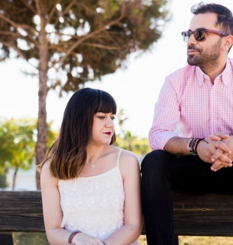 why-some-people-struggle-more-in-relationships