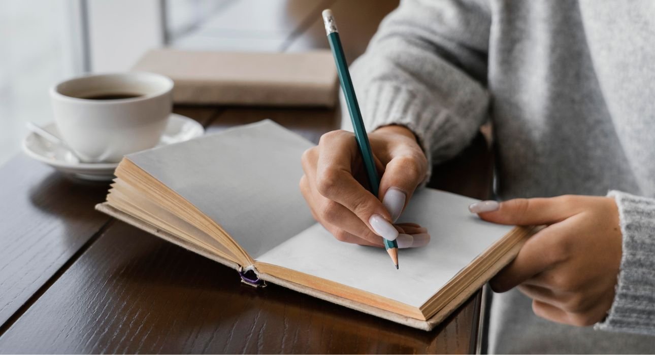 writing-to-grow-how-journaling-helps-psychology-interns-understand-themselves