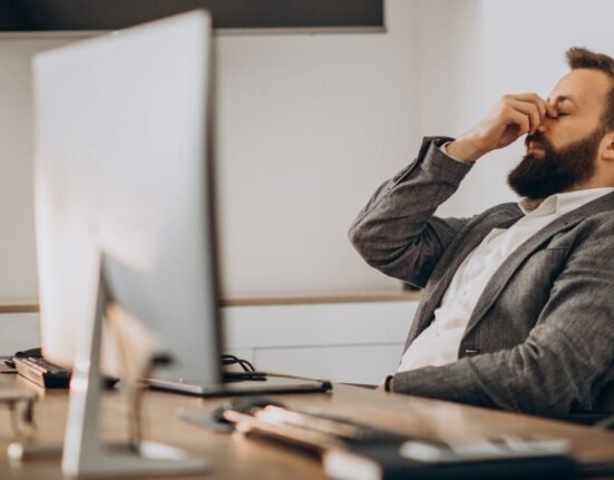 balancing-work-life-and-mental-health-practical-tips-from-experts
