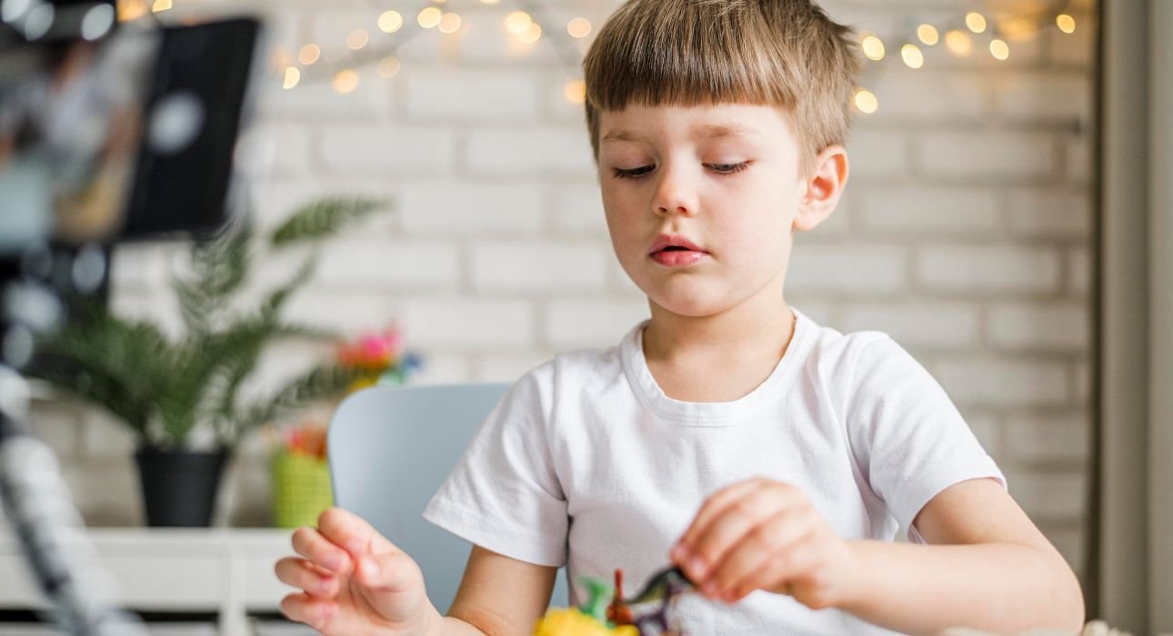 boredom-playing-a-positive-role-in-a-childs-development