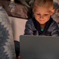 is-screen-time-stealing-our-childrens-words