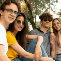 peer-connections-and-the-psychology-of-belonging-in-youth