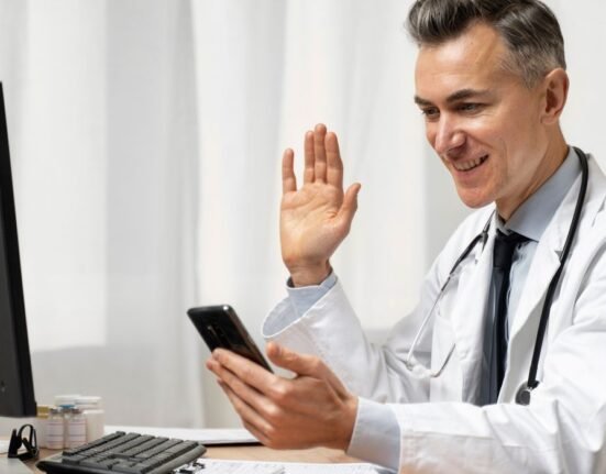 find-the-right-doctor-near-you-no-hassle-no-fees-with-vosita