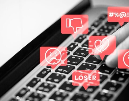 language-parallels-between-hate-speech-and-mental-disorder-forums