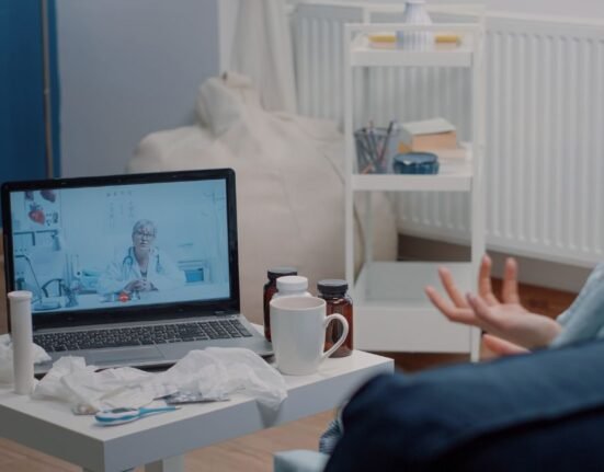 the-rise-of-digital-therapy-boon-or-burnout