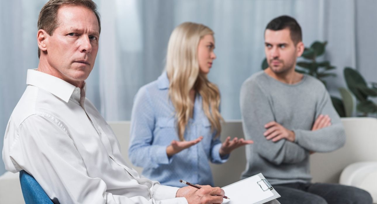 ethical-dilemmas-in-counselling-how-to-identify-and-resolve-them-for-client-well-being