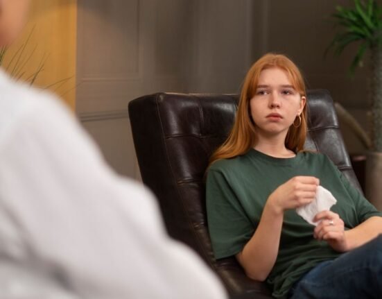 hormone-therapy-and-mental-health-how-hrt-transforms-emotional-well-being-in-trans-men-and-women