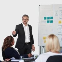 the-hidden-struggles-of-leadership-mental-health-challenges-in-educational-corporate-roles