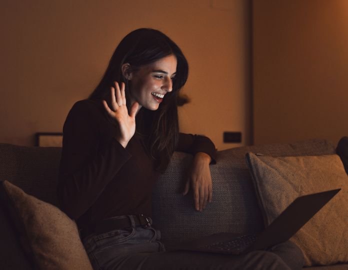 the-psychology-of-relocation-coping-with-homesickness
