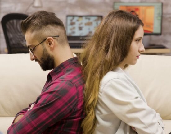 emotional-resettling-in-close-relationships-a-psychological-lens