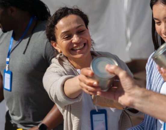 the-compassion-capitalism-conflict-navigating-humanity-in-a-monetised-helping-profession