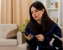 the-psychology-behind-feeling-safe-with-our-phone