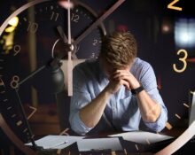 the-psychology-of-the-countdown-mindset-how-constant-time-monitoring-impacts-your-mind