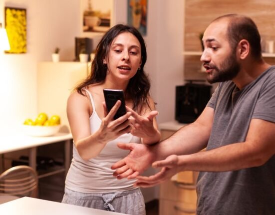 6-healthy-ways-on-how-to-handle-disagreements-in-a-relationship