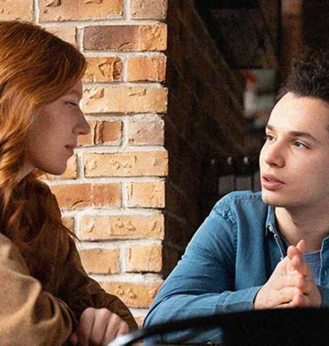 the-altruistic-confession-problem-why-kindness-gets-awkward-when-spoken-out-loud