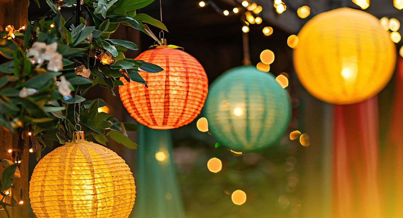 festive-filters-a-psychological-study-of-religious-celebrations-in-plural-societies