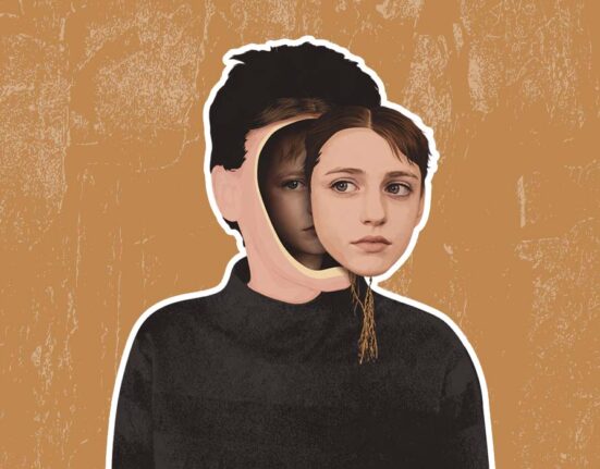 how-childhood-trauma-influences-narcissistic-personality-formation