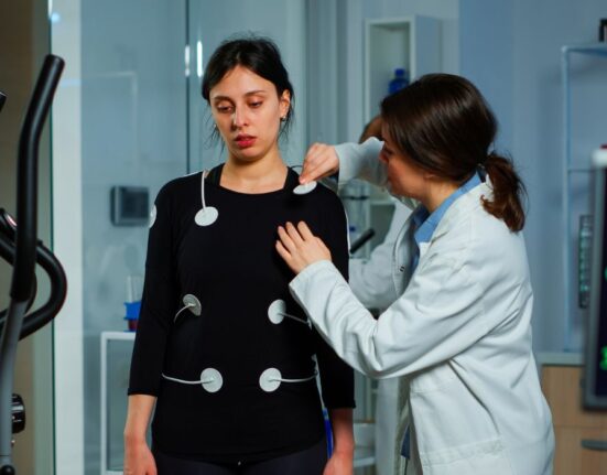 the-psychological-impact-of-chronic-vein-conditions-understanding-the-mind-body-connection
