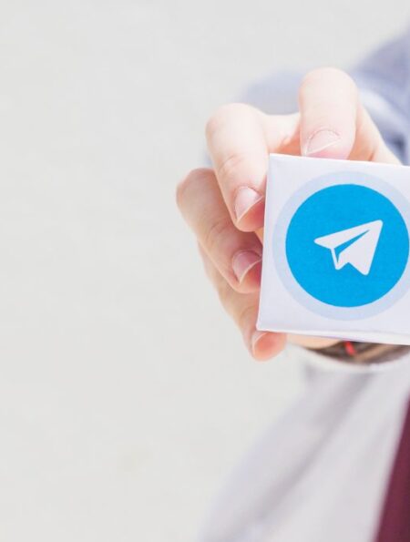 the-story-of-telegram-becoming-more-than-a-messaging-application-and-its-implications-on-your-cognitive-domain