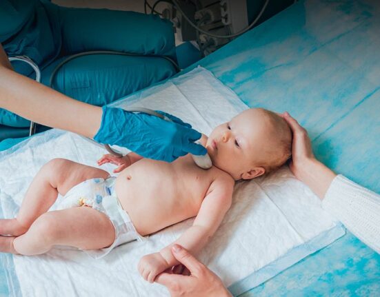 drawbacks-of-large-scale-newborn-genomic-screening-balancing-innovation-and-risk