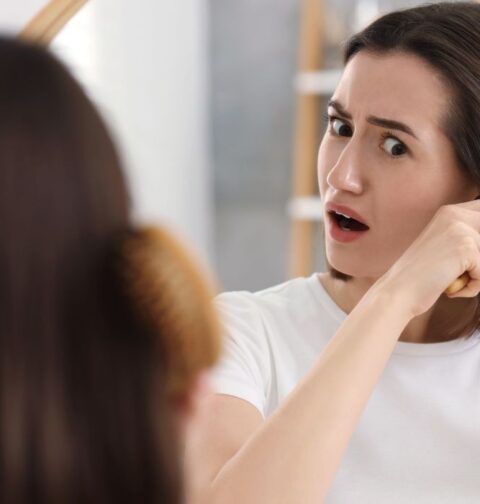 hair-fall-after-childbirth-a-complete-recovery-guide-for-new-mothers