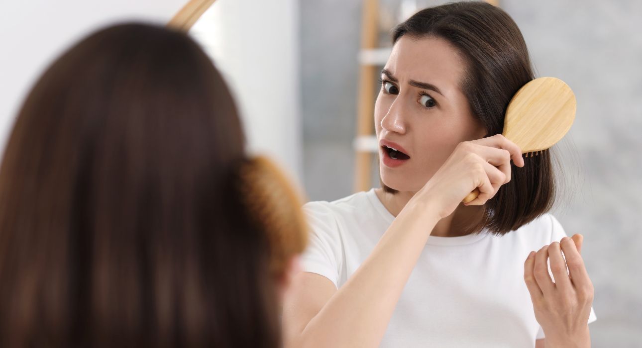 hair-fall-after-childbirth-a-complete-recovery-guide-for-new-mothers