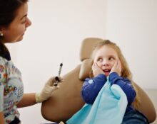 5-psychological-strategies-to-ease-your-childs-anxiety-before-a-dental-checkup