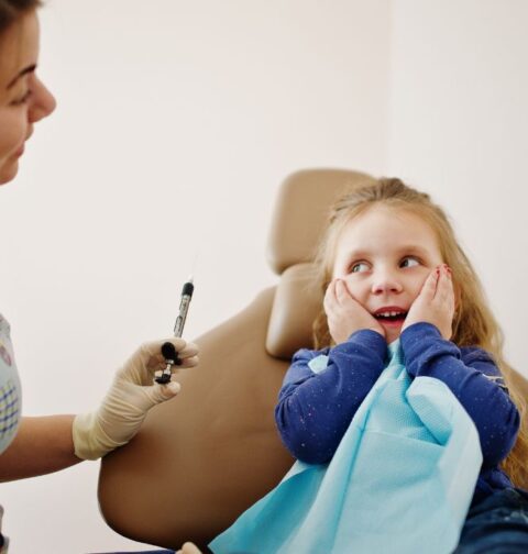5-psychological-strategies-to-ease-your-childs-anxiety-before-a-dental-checkup