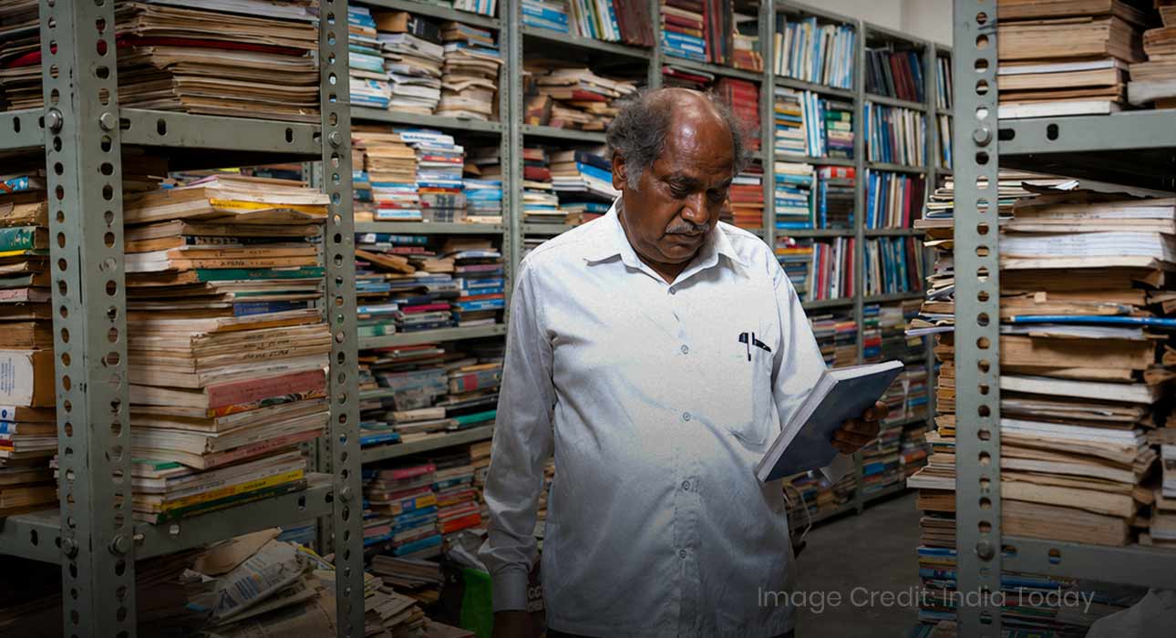 from-bus-conductor-to-padma-shri-the-man-who-built-indias-largest-free-library