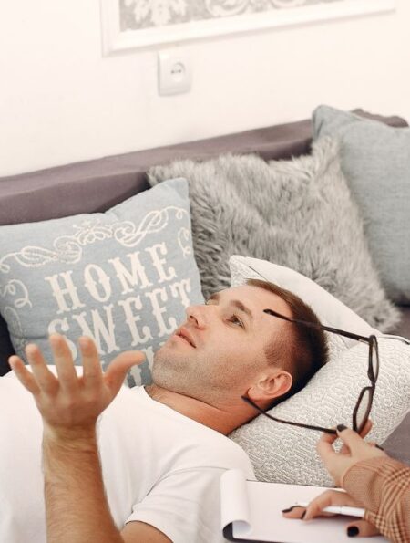 how-cognitive-behavioural-therapy-helps-break-the-anxiety-cycle