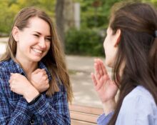 extraversion-are-we-born-outgoing-or-made-that-way