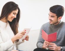 how-to-tell-if-someone-youre-dating-really-likes-you
