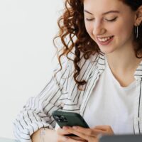 why-young-indians-are-turning-to-side-hustles