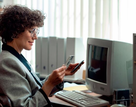 best-hipaa-compliant-fax-apps-online-fax-services-in-2026
