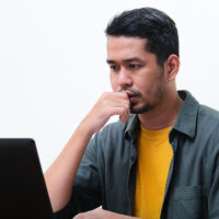 linkedin-study-finds-indian-gen-z-lacks-confidence-to-seek-career-guidance