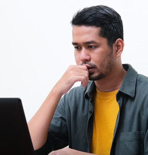 linkedin-study-finds-indian-gen-z-lacks-confidence-to-seek-career-guidance