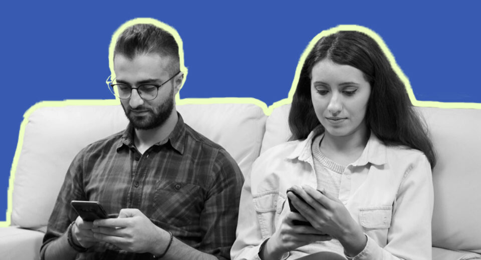 phubbing-when-the-phone-gets-more-attention-than-the-person