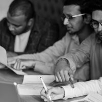 why-we-become-more-demure-at-work-the-psychology-of-workplace-behaviour