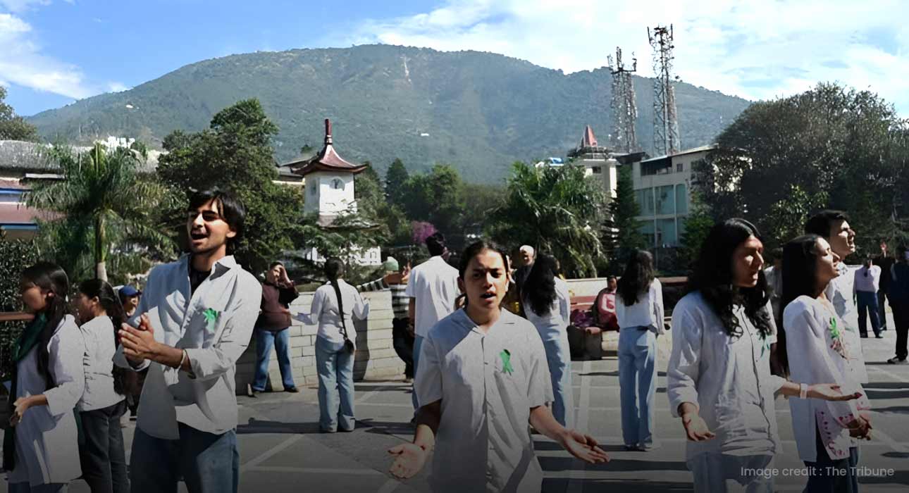 himachal-college-uses-street-play-for-mental-health-awareness