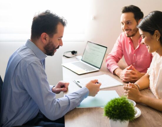 life-insurance-vs-term-insurance-which-provides-better-protection
